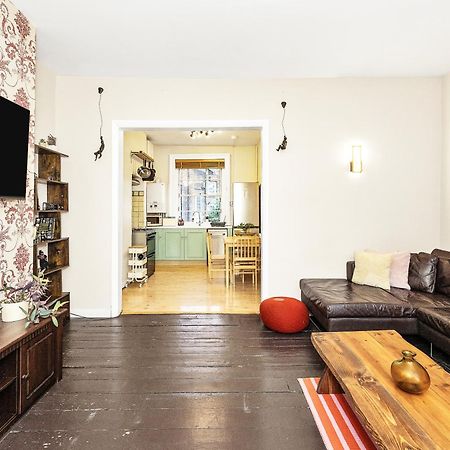 런던 Boho 3-Bed With Garden In Camden Next To Tube 아파트 외부 사진